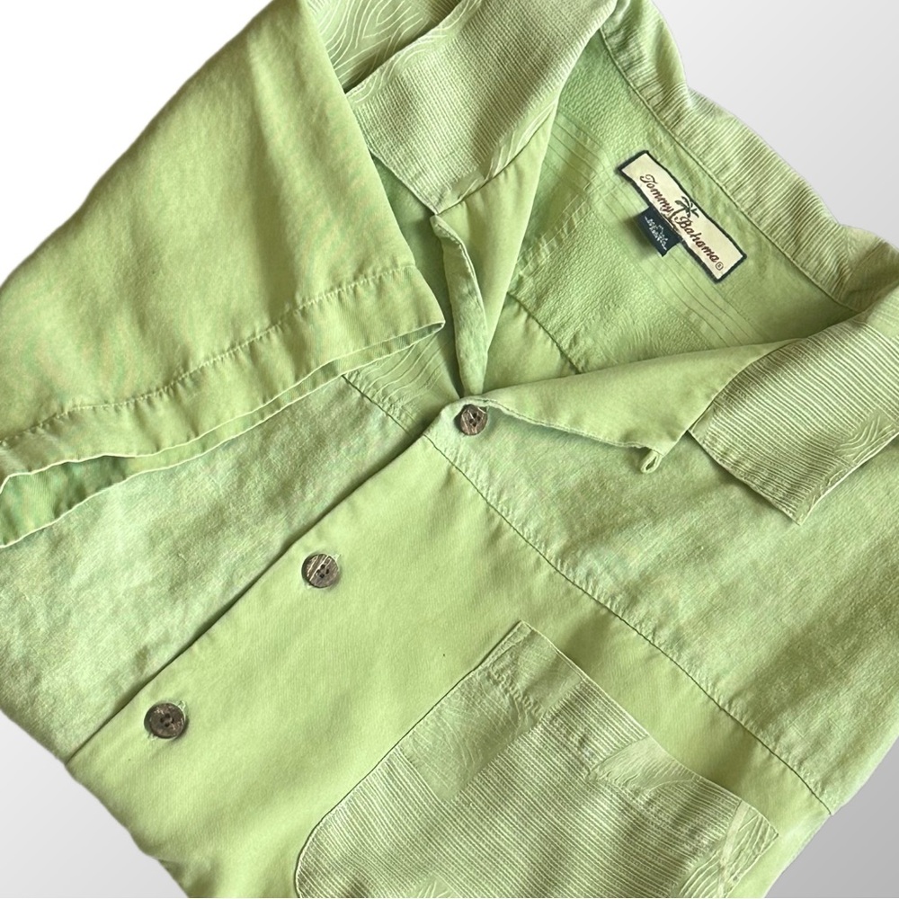 Tommy Bahama Shirt Men’s XL Green Silk & Linen Blend‎ Camp Hawaiian Button Down
